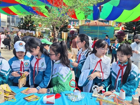 STEPPING STONES EDUCATION ĐỒNG HÀNH CÙNG PHƯỜNG LÂM VIÊN , ĐÀ LẠT TẠI NGÀY HỘI STEAM LẦN THỨ NHẤT TỔ CHỨC VÀO NGÀY 10-5- 2026