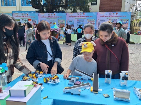 STEPPING STONES EDUCATION ĐỒNG HÀNH CÙNG PHƯỜNG LÂM VIÊN , ĐÀ LẠT TẠI NGÀY HỘI STEAM LẦN THỨ NHẤT TỔ CHỨC VÀO NGÀY 10-5- 2026