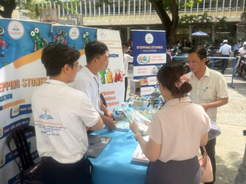 STEPPING STONES EDUCATION ĐỒNG HÀNH CÙNG THCS - THPT TRẦN ĐẠI NGHĨA TẠI NGÀY HỌP PHHS KHỐI 10 NĂM HỌC 2026 - 2027